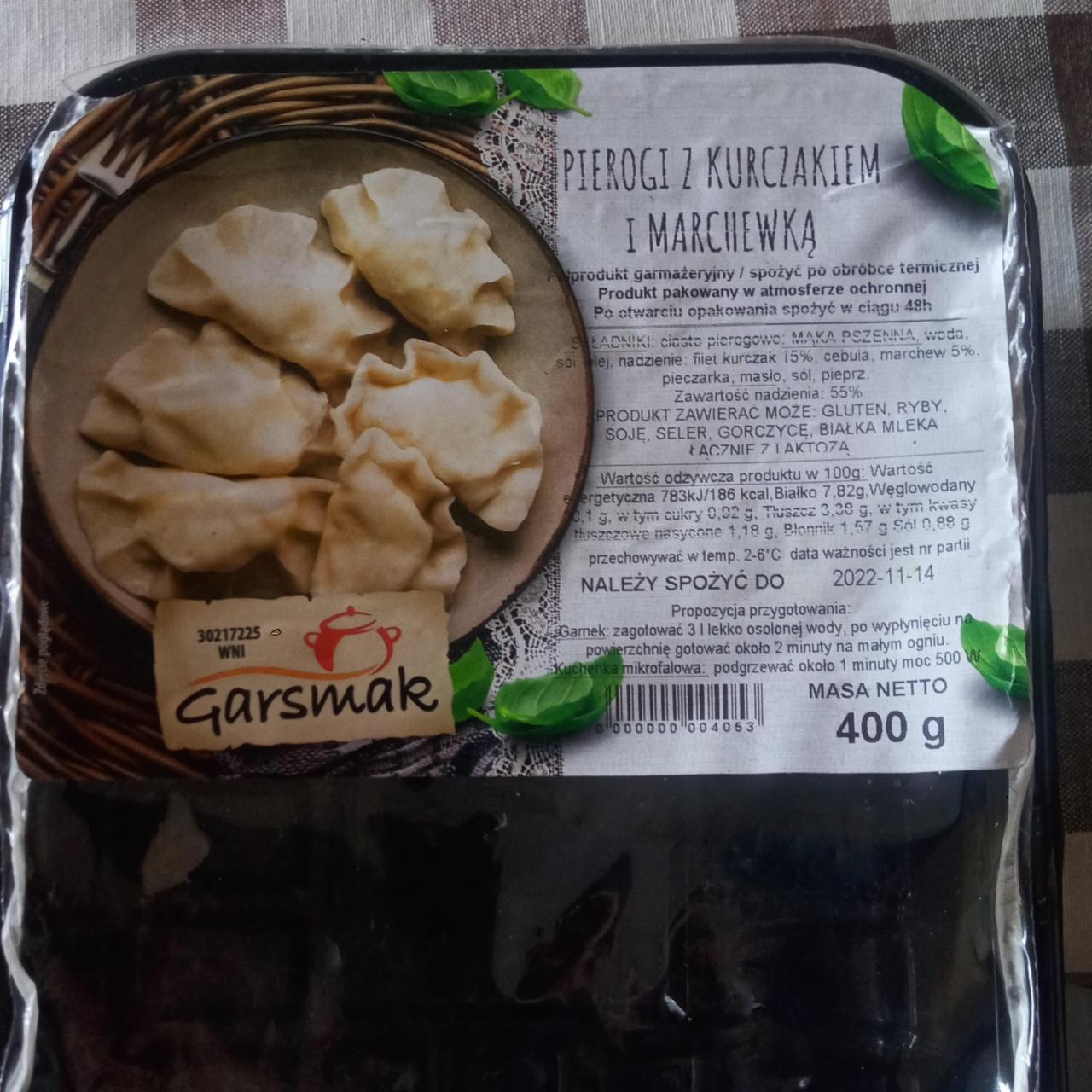 Zdjęcia - Pierogi z kurczakiem i marchewką Garsmak