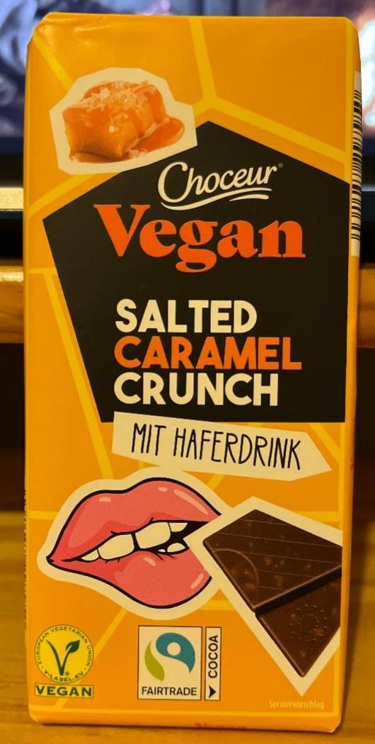 Zdjęcia - Vegan Salted caramel crunch mit haferdrink Choceur