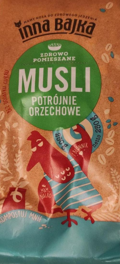 Zdjęcia - Inna Bajka Musli potrójnie orzechowe 250 g