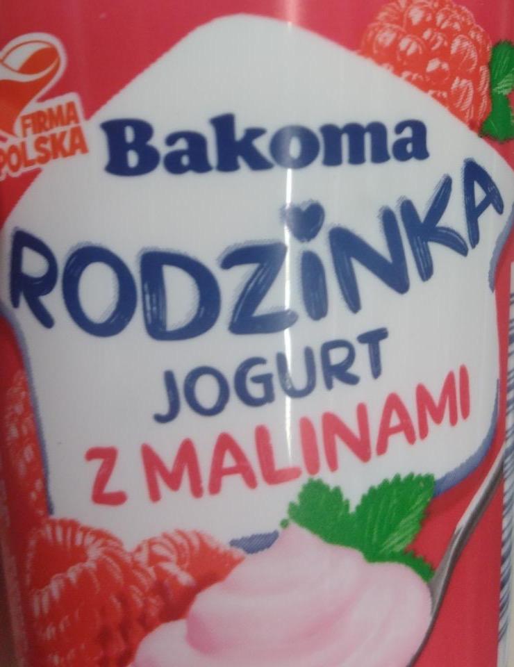 Zdjęcia - Rodzinka jogurt z malinami Bakoma