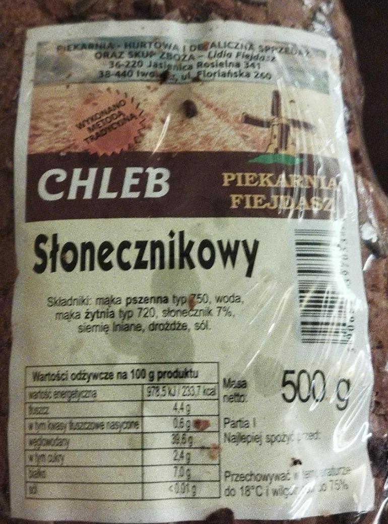 Zdjęcia - Chleb Słonecznikowy Piekarnia Fiejdasz