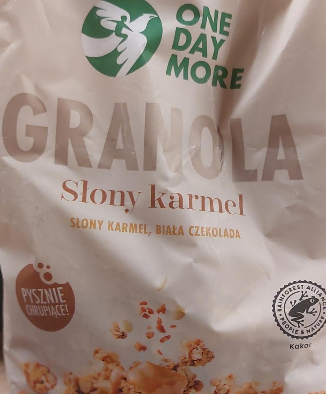 Zdjęcia - Granola słony karmel biała czekolada One Day More