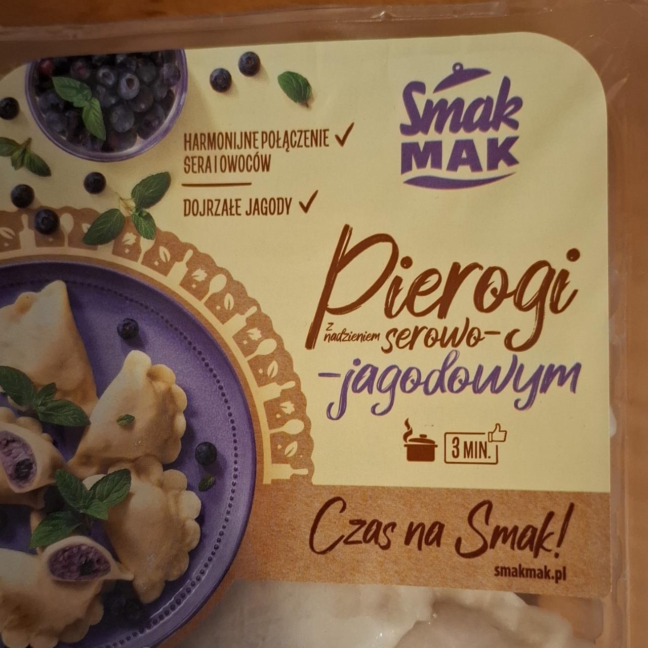 Zdjęcia - Pierogi z nadzieniem serowo-jagodowym SmakMAK