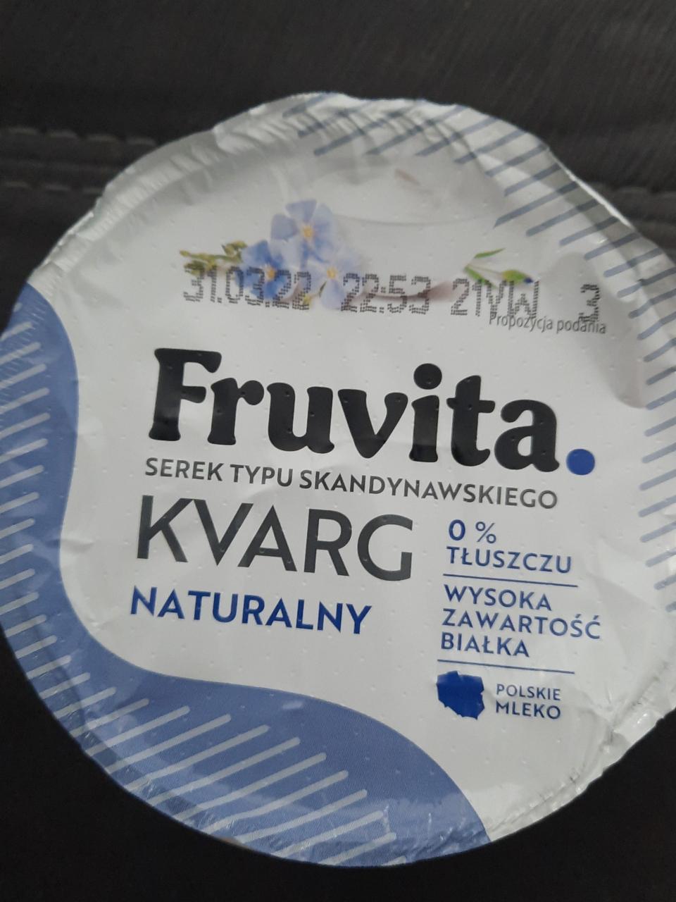 Zdjęcia - Serek typu skandynawskiego kvarg naturalny Fruvita