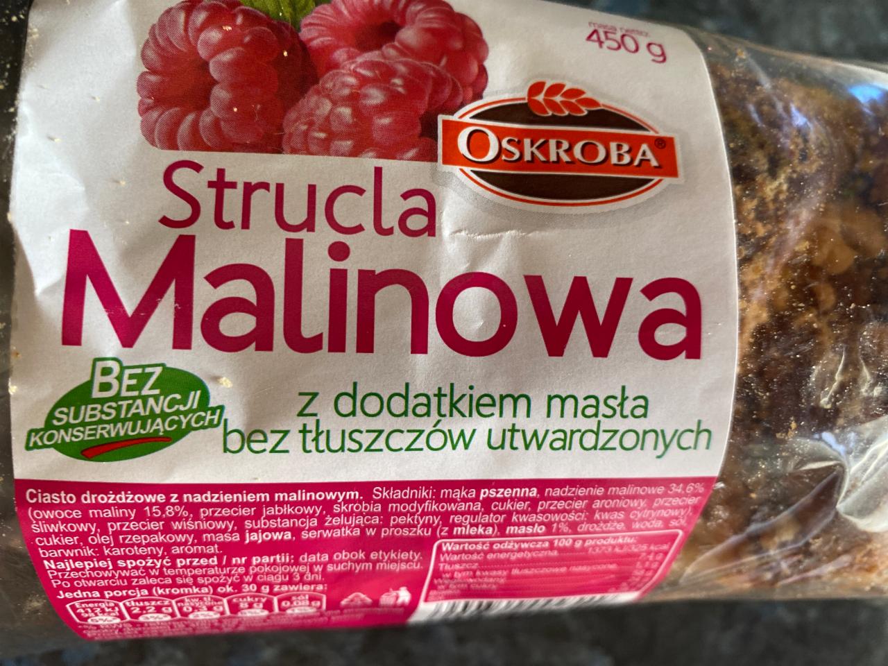 Zdjęcia - Strucla malinowa Oskroba