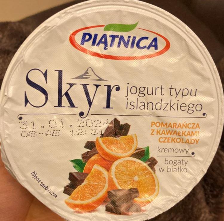 Zdjęcia - Skyr pomarańcza z kawałkami czekolady Piątnica