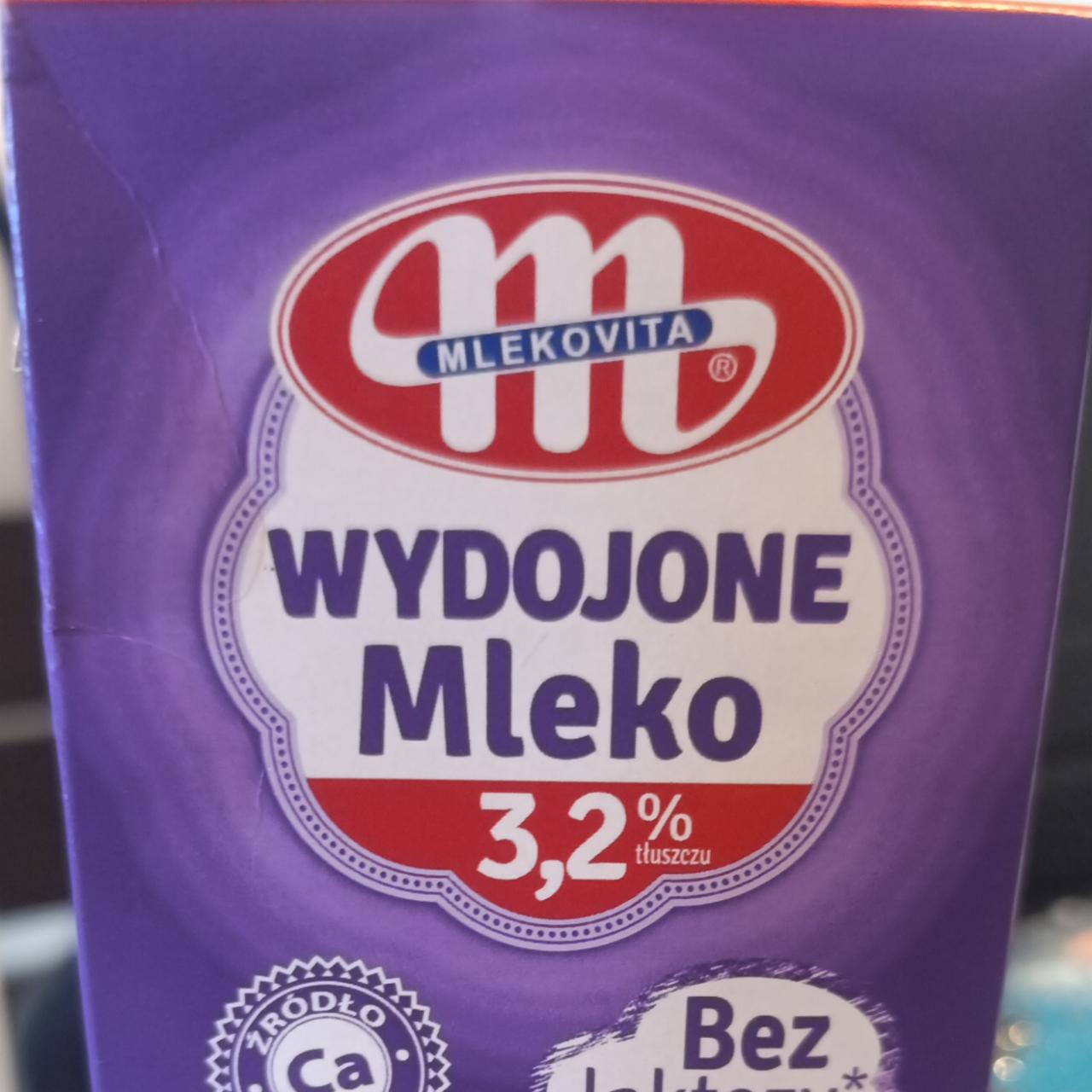 Zdjęcia - Wydojone mleko bez laktozy 3,2% Mlekovita