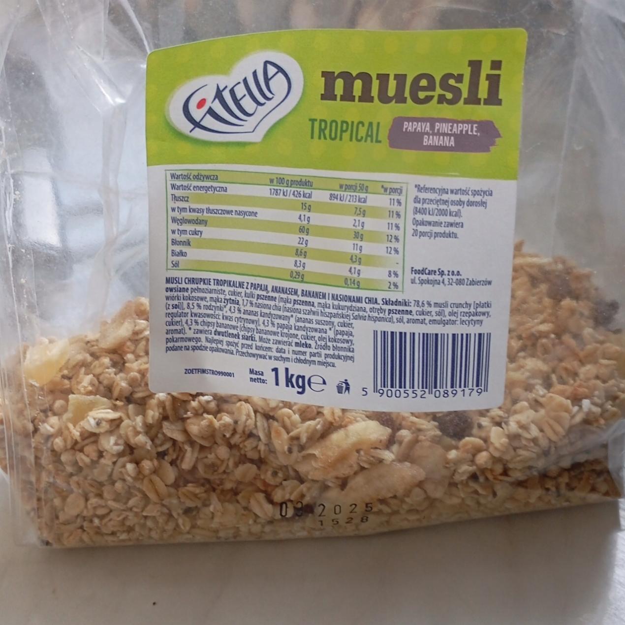 Zdjęcia - Fitella Musli chrupkie tropikalne z papają ananasem bananem i nasionami chia 1 kg