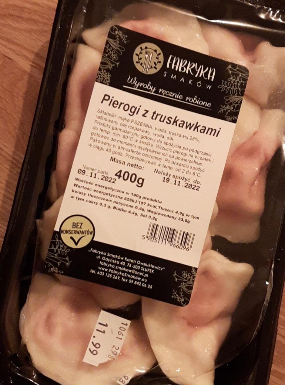 Zdjęcia - pierogi z truskawkami Fabryka smaków