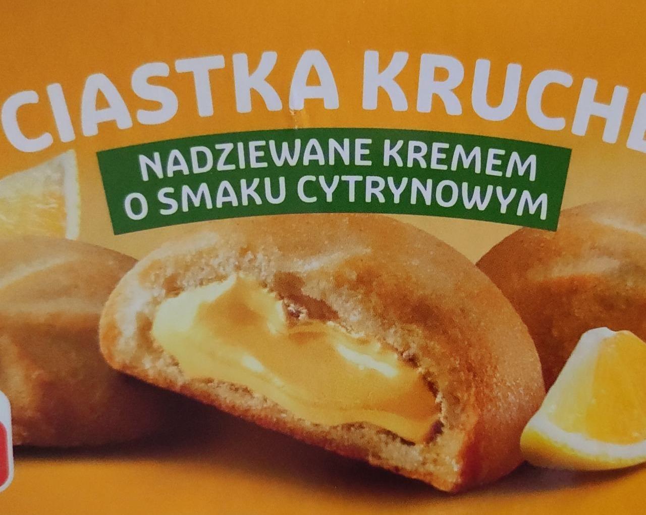 Zdjęcia - Ciastka kruche nadzieję kremem o smaku cytrynowym Carrefour Classic