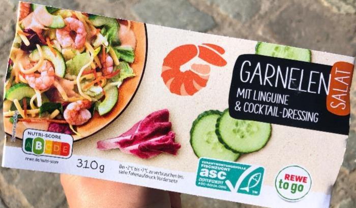 Zdjęcia - Garnelensalat mit Linguine & Cocktail-Dressing Rewe to go