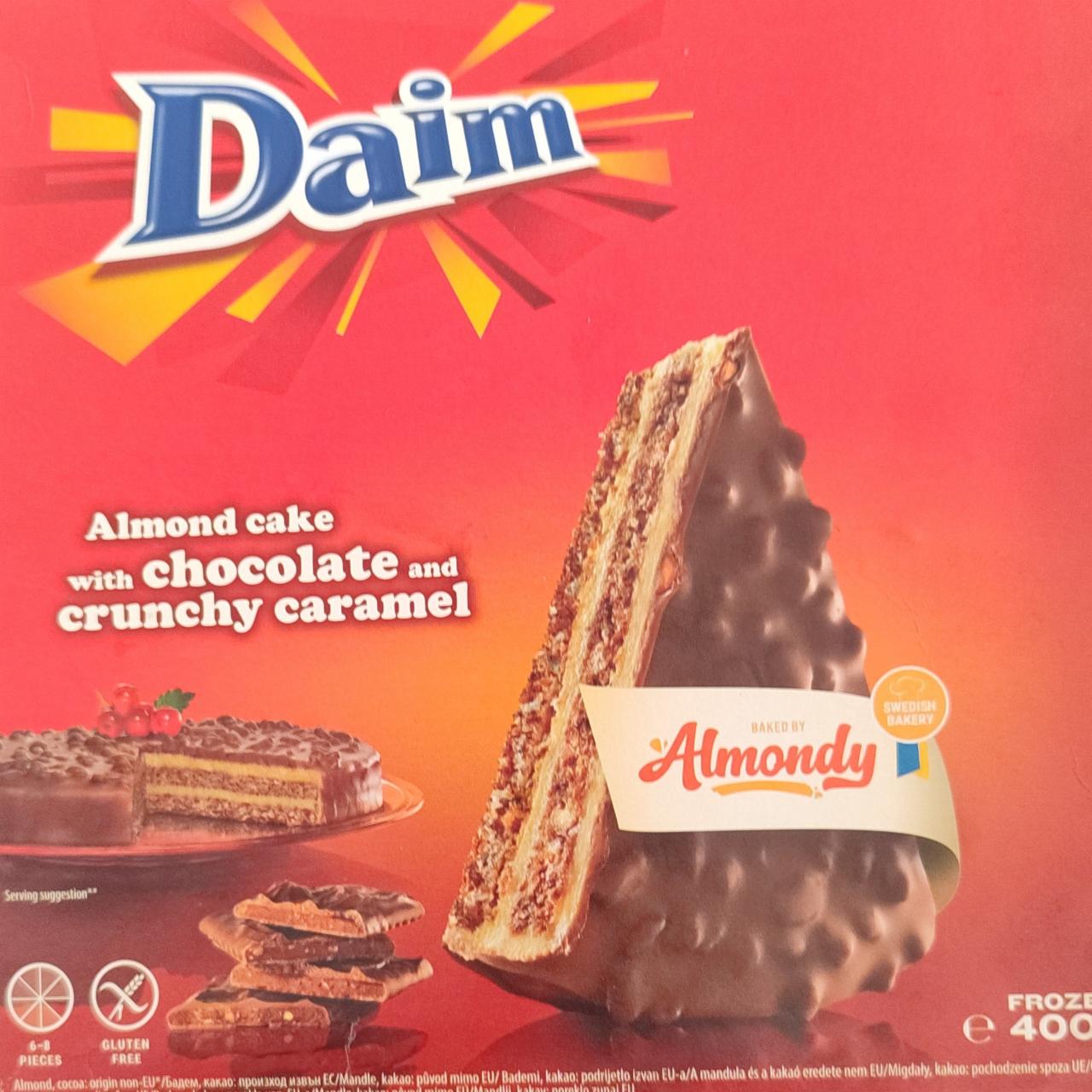 Zdjęcia - Almond cake with chocolate and crunchy caramel Daim