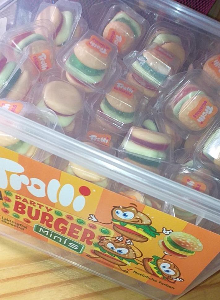 Zdjęcia - Trolli Big Burger Żelki o smaku owocowym 50 g