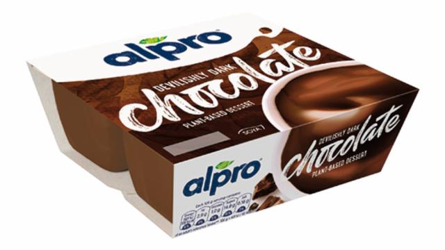 Zdjęcia - Devilishly dark Chocolate dessert plant-based Alpro