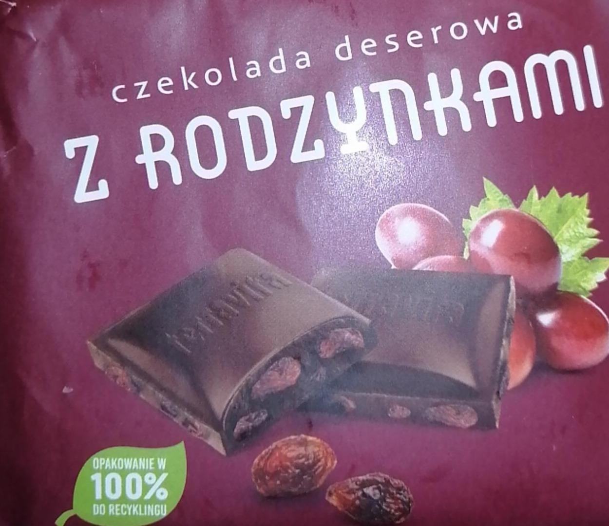 Zdjęcia - Czekolada deserowa z rodzynkami Terravita