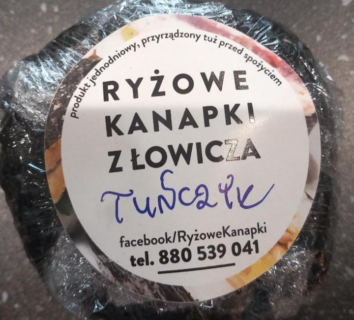 Zdjęcia - kanapka ryżowa z tuńczykiem Onigiri Tuńczyk