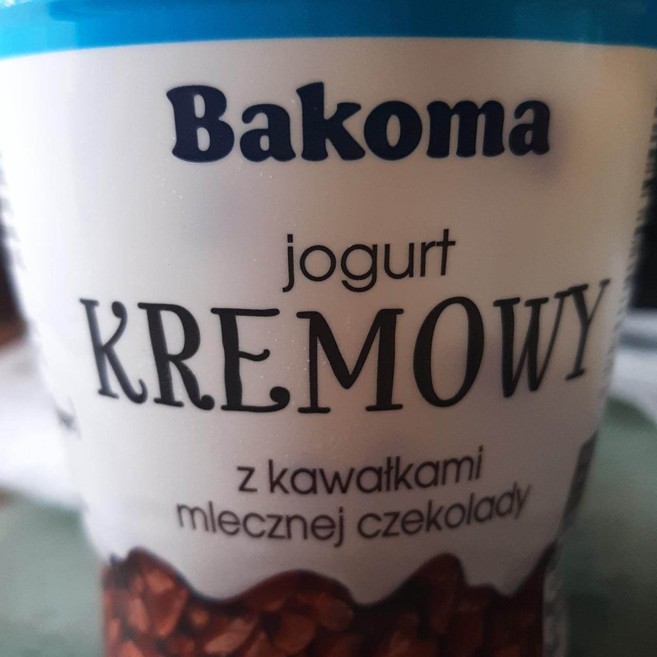 Zdjęcia - Bakoma Jogurt kremowy z kawałkami mlecznej czekolady 127 g