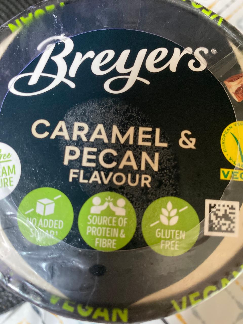 Zdjęcia - Breyers Caramel & Pecan