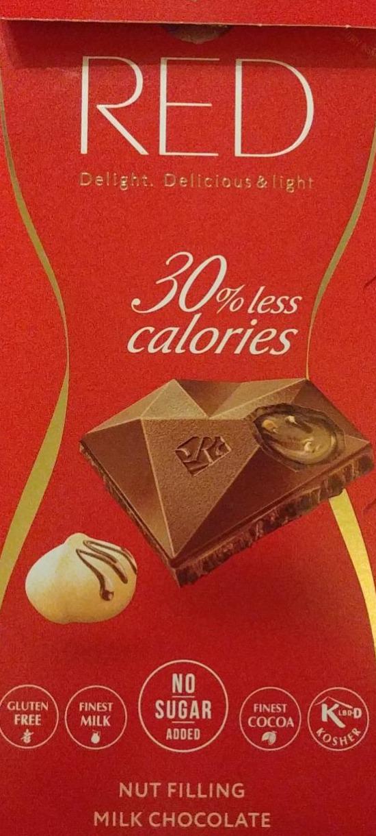 Zdjęcia - Red 30% less calories nut filling milk chocolate