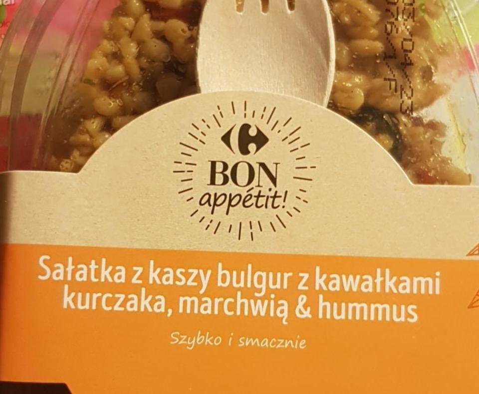 Zdjęcia - Sałatka z kaszy bulgur z kawałkami kurczaka, marchwią & hummus Carrefour