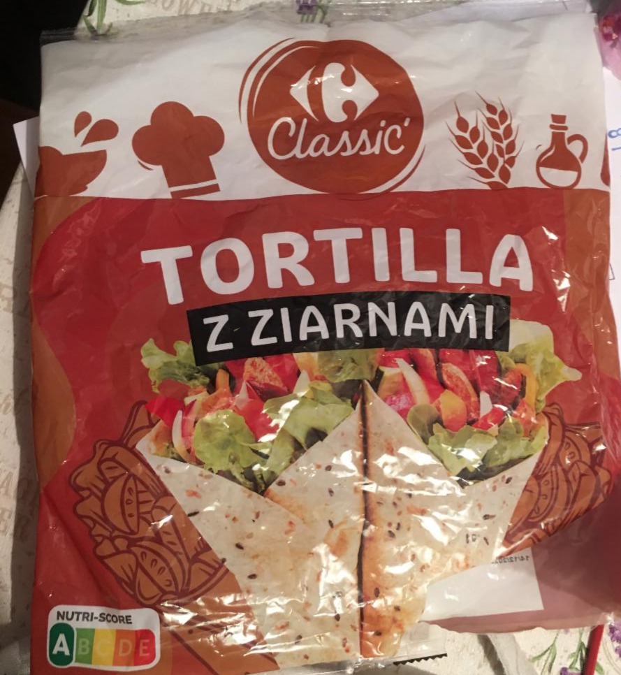 Zdjęcia - Tortilla z ziarnami Carrefour