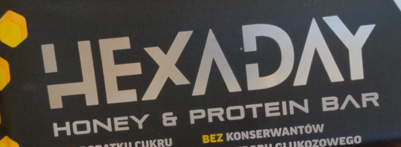 Zdjęcia - Hexaday honey & protein bar peanut Lyson