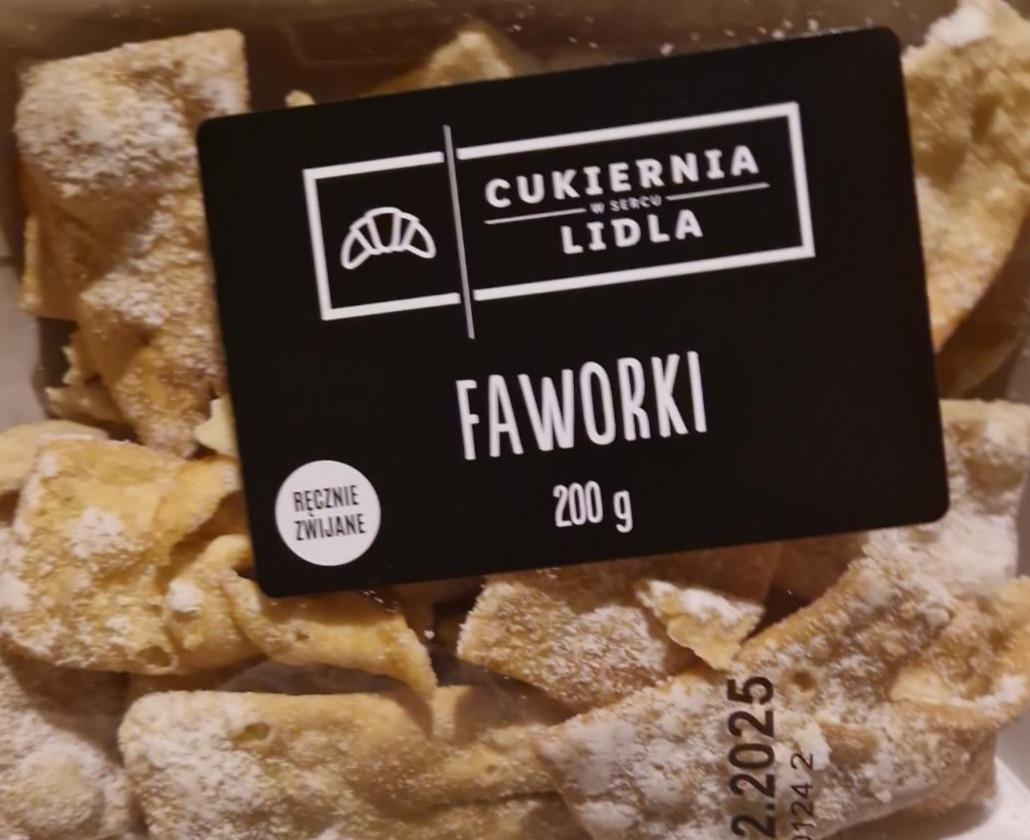 Zdjęcia - Faworki Cukiernia w sercu Lidla