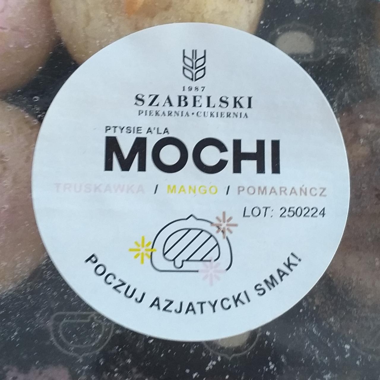 Zdjęcia - Ptysie a la mochi truskawka mango pomarańcz Szabelski