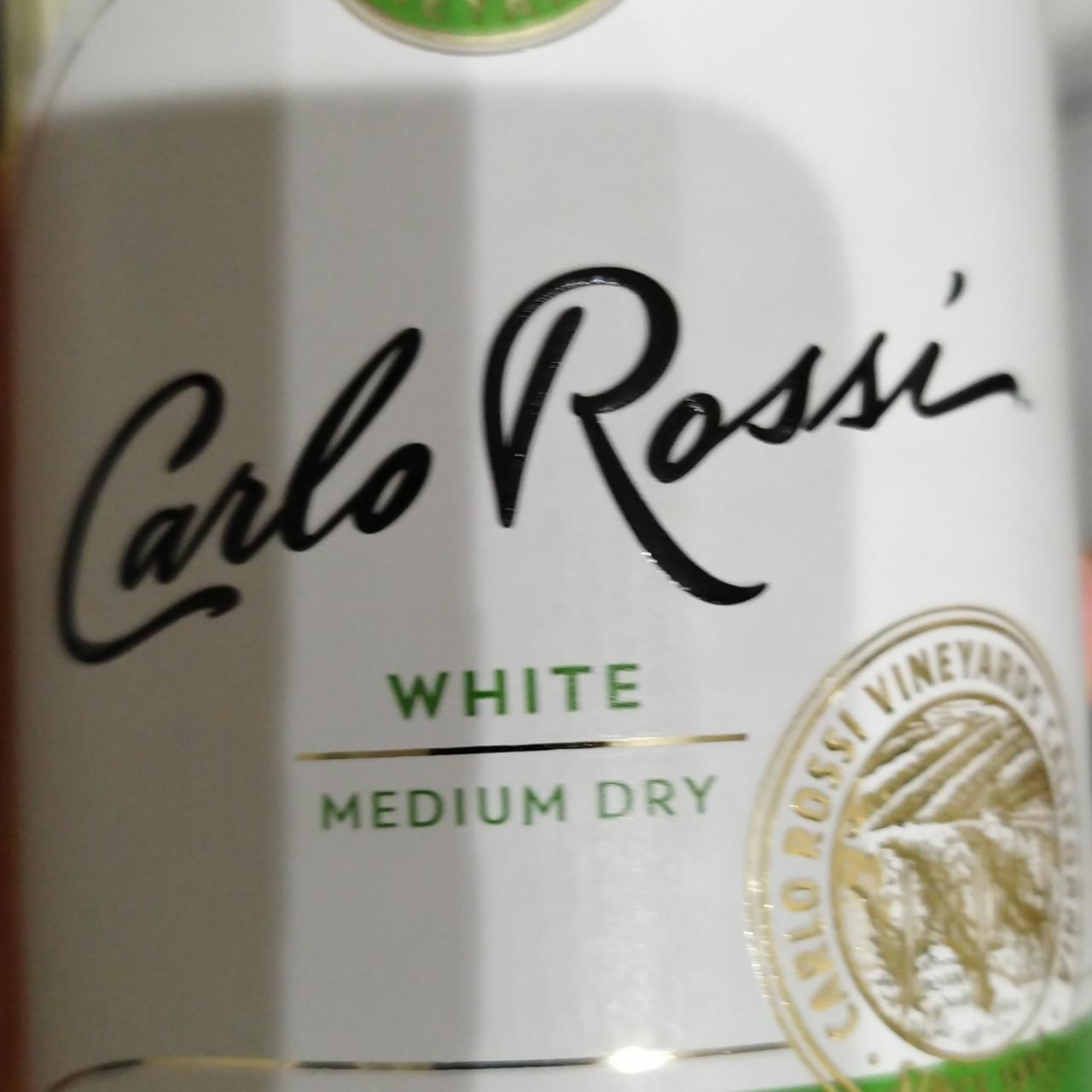 Zdjęcia - White medium dry Carlo Rossi
