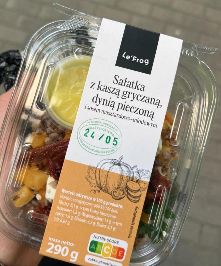Zdjęcia - sałatka z kaszą gryczaną, dynią pieczoną i sosem Le'Frog