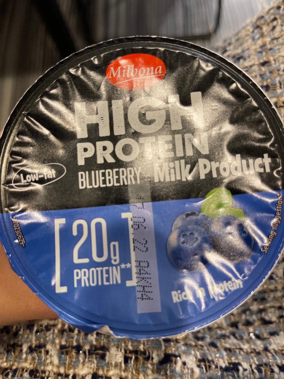 Zdjęcia - High Protein Milk product Blueberry Milbona
