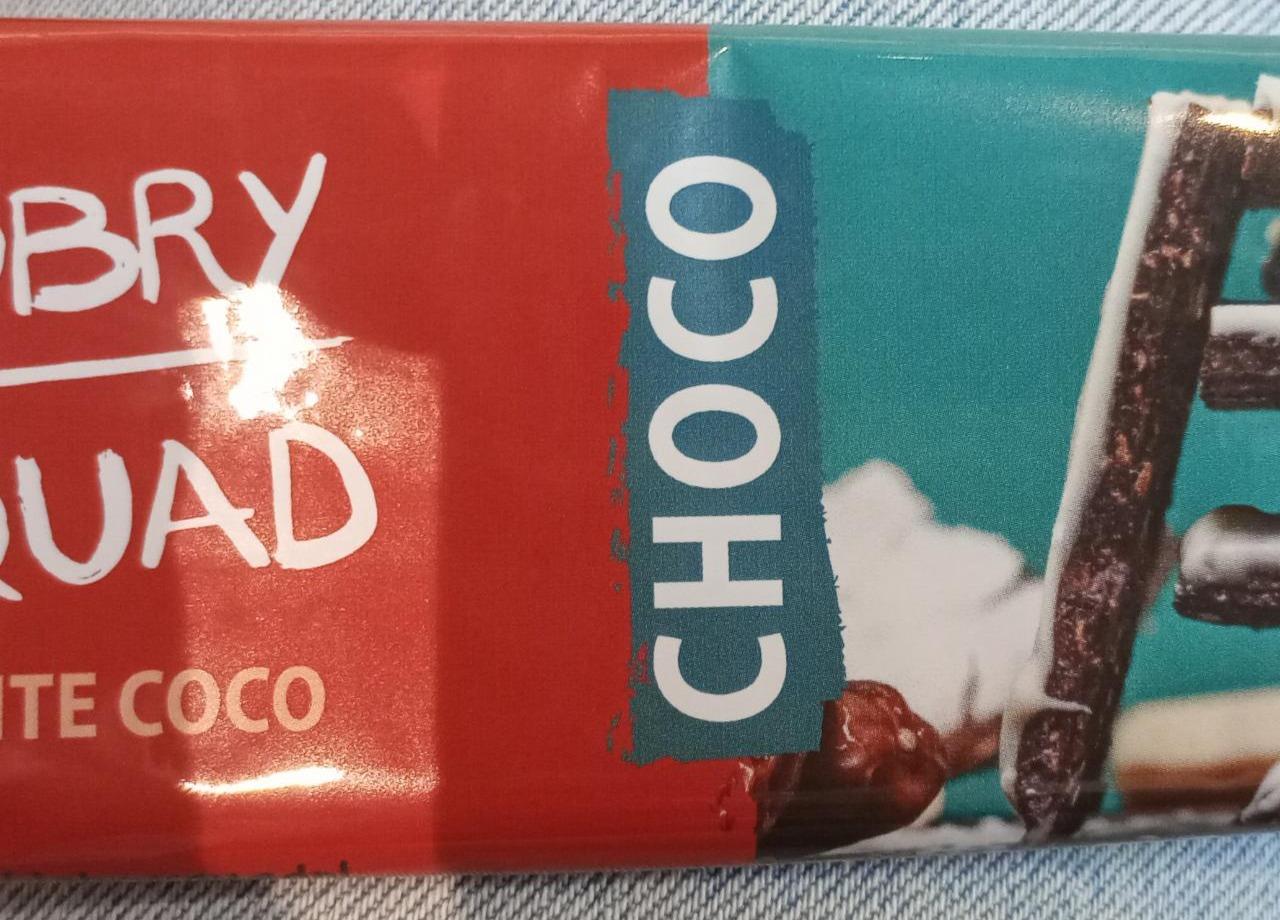 Zdjęcia - White choco pieczony baton owocowy z czekoladą Dobry squad