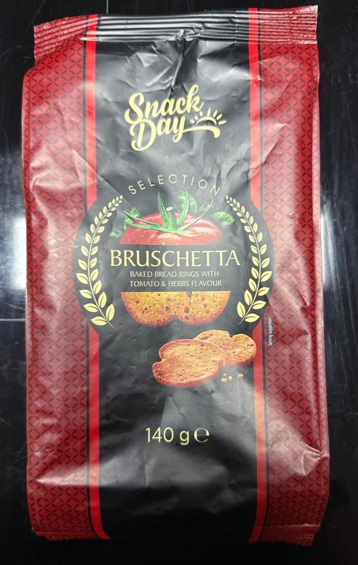 Zdjęcia - Bruschetta tomato & herbs flavour Snack Day