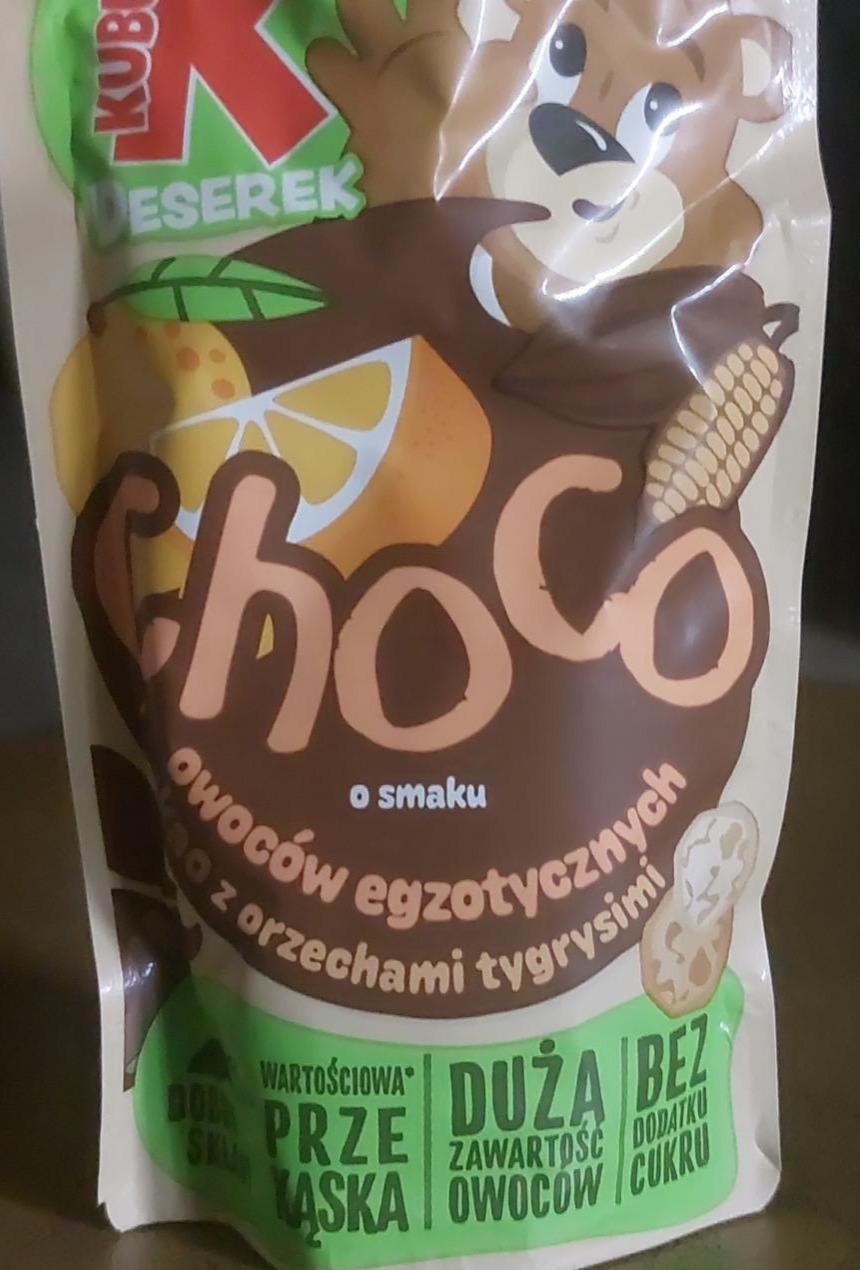 Zdjęcia - Mus choco deser o smaku owoców egzotycznych i kakao z orzechami tygrysimi Kubuś