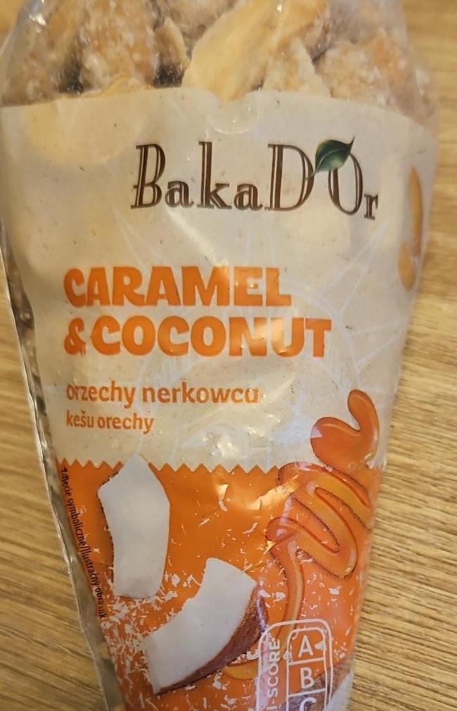 Zdjęcia - Orzechy nerkowca caramel & coconut BakaD'Or