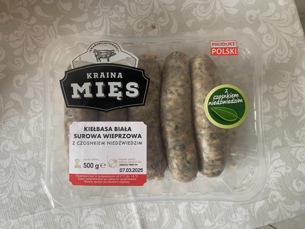 Zdjęcia - Kraina Mięs Kiełbasa Biała surowa z czosnkiem niedźwiedzim