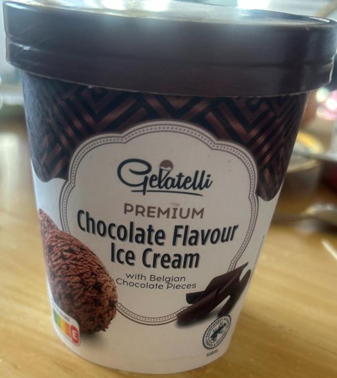 Zdjęcia - Premium chocolate flavour ice cream with belgian chocolate pieces Gelatelli