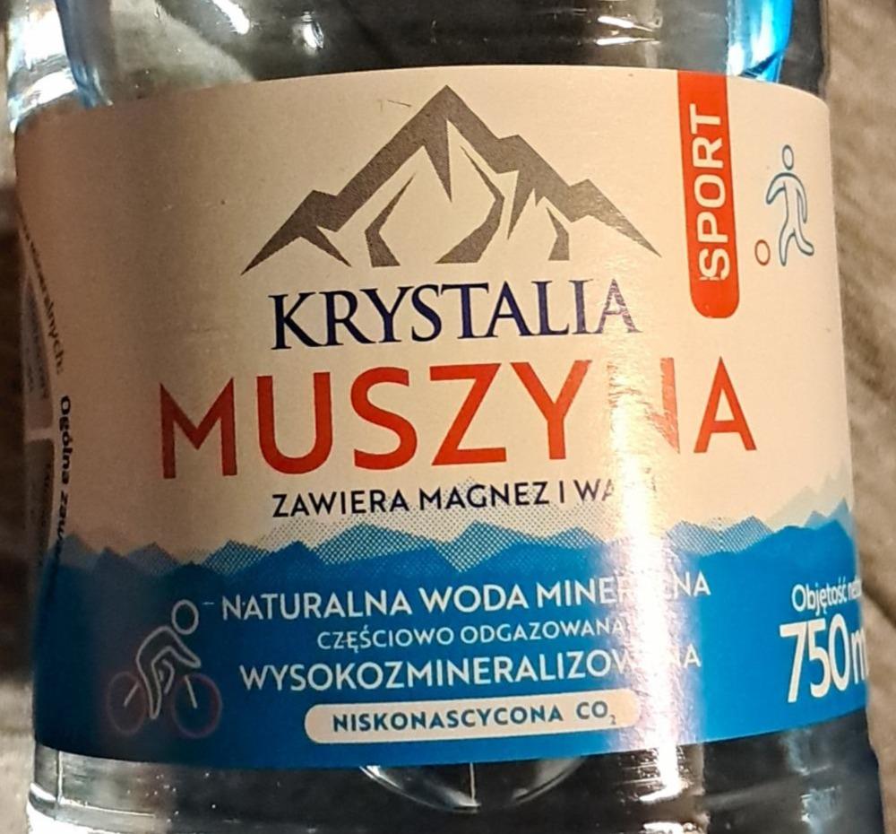 Zdjęcia - Muszyna woda częściowo odgazowana zawiera magnez i wapń Krystalia