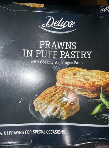 Zdjęcia - Prawns in puff plastry Deluxe