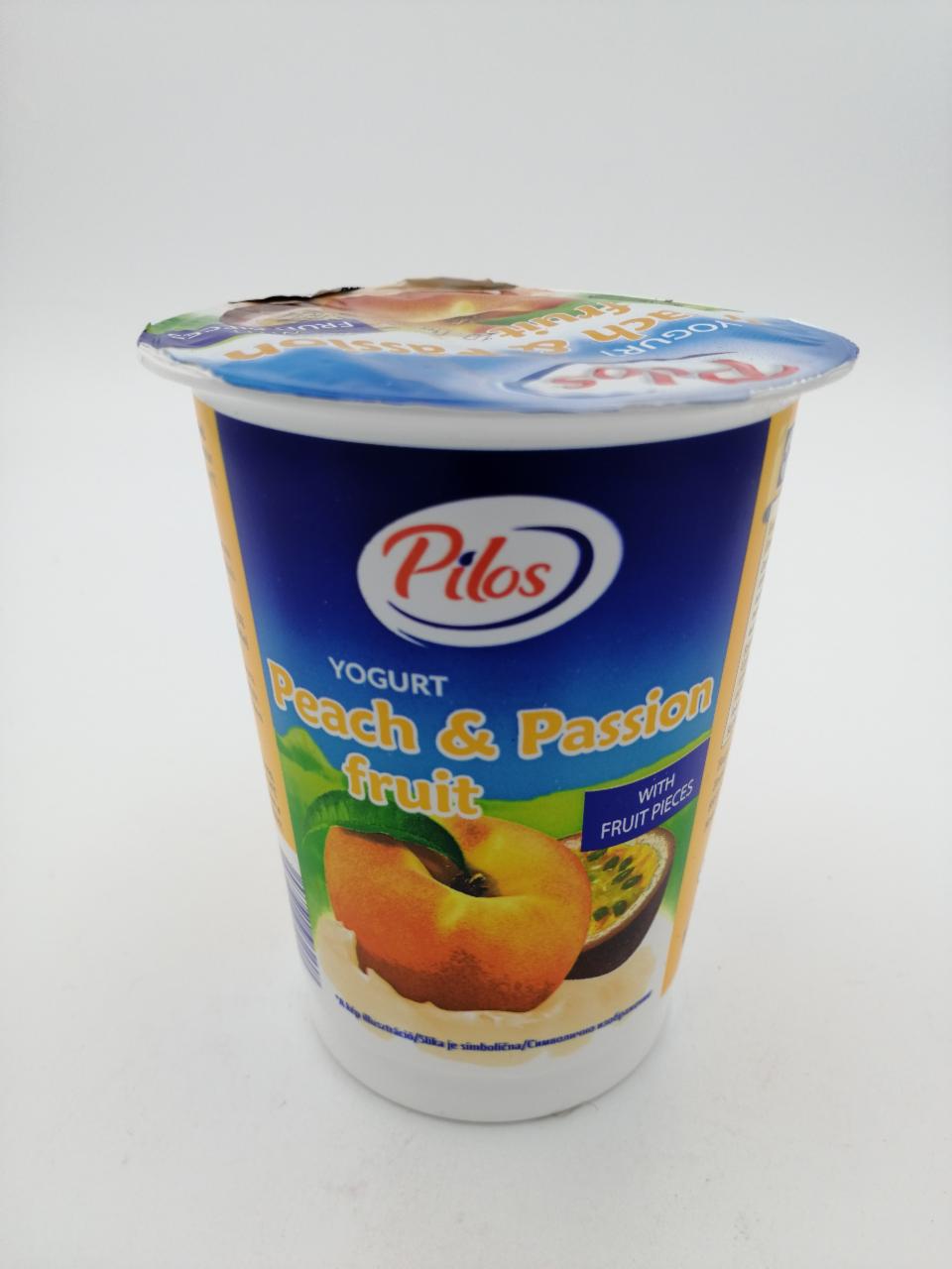 Zdjęcia - Jogurt brzoskwinia marakuja Pilos