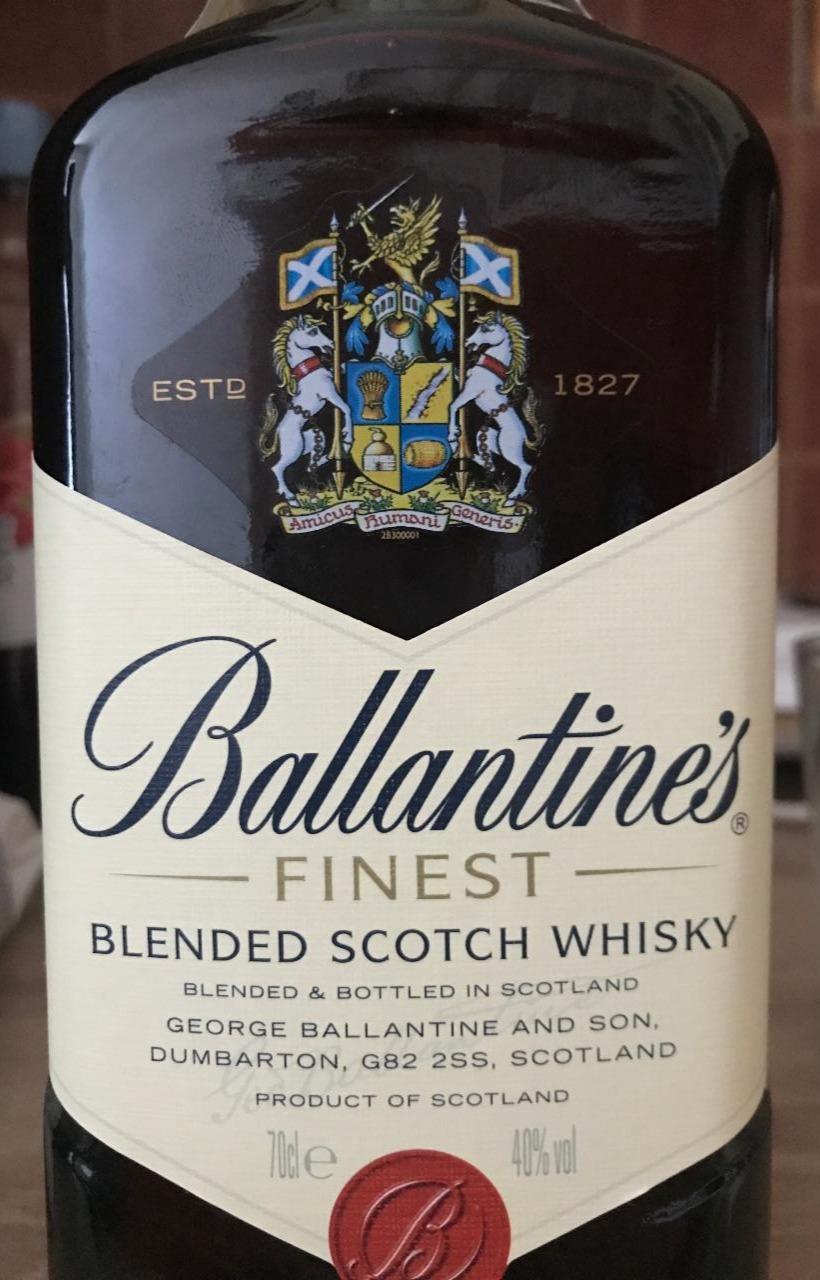 Zdjęcia - Ballantine's Finest Blended Scotch Whisky 1 l