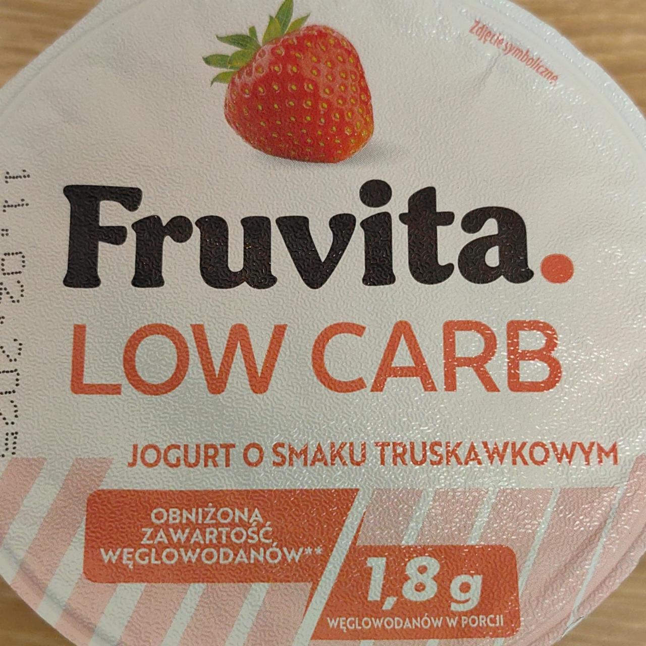 Zdjęcia - Jogurt o smaku truskawkowym o niskiej zawartości węglowodanów FruVita