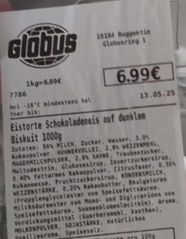 Zdjęcia - Eistorte schokoladeneis auf dunklen biskuit Globus