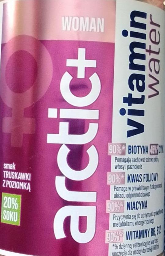 Zdjęcia - Arctic+ Vitamin Water Napój niegazowany o smaku truskawki z poziomką 600 ml