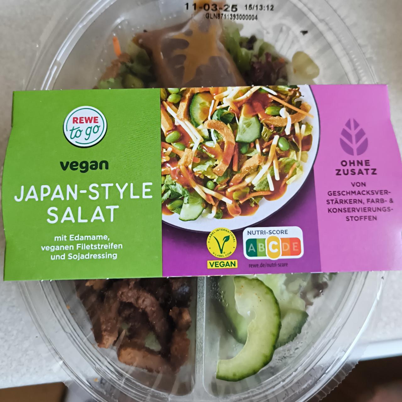 Zdjęcia - Japan style salat Rewe to go