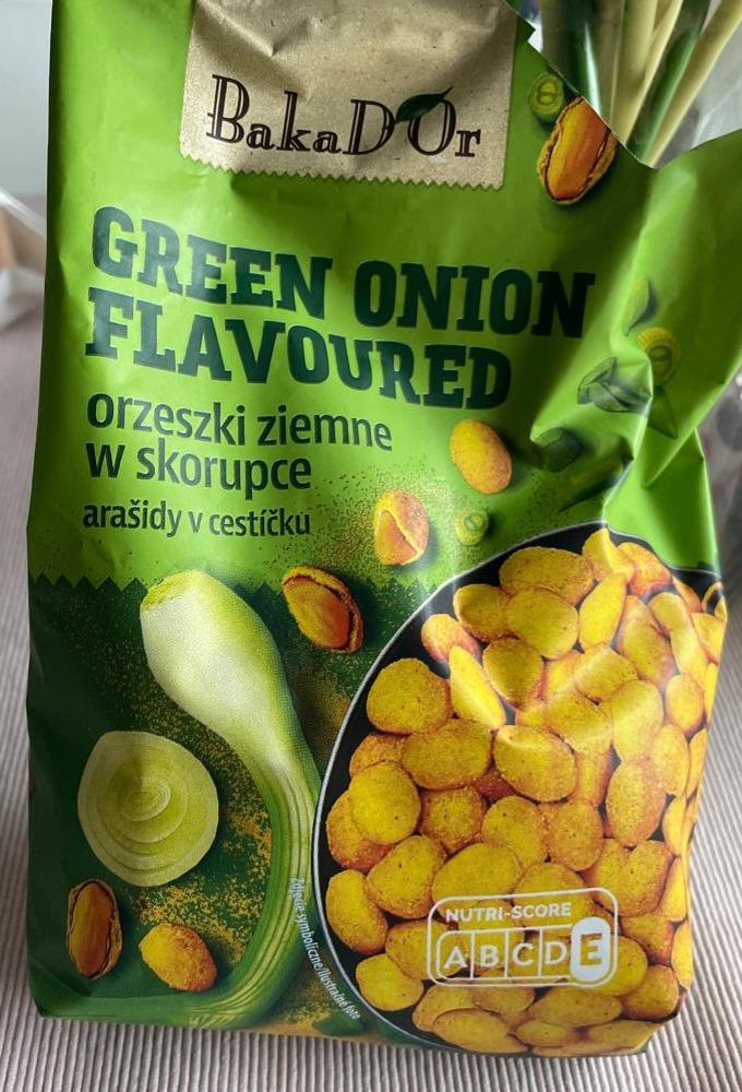 Zdjęcia - Orzeszki ziemne w skorupce smak zielona cebulka BakaD'Or