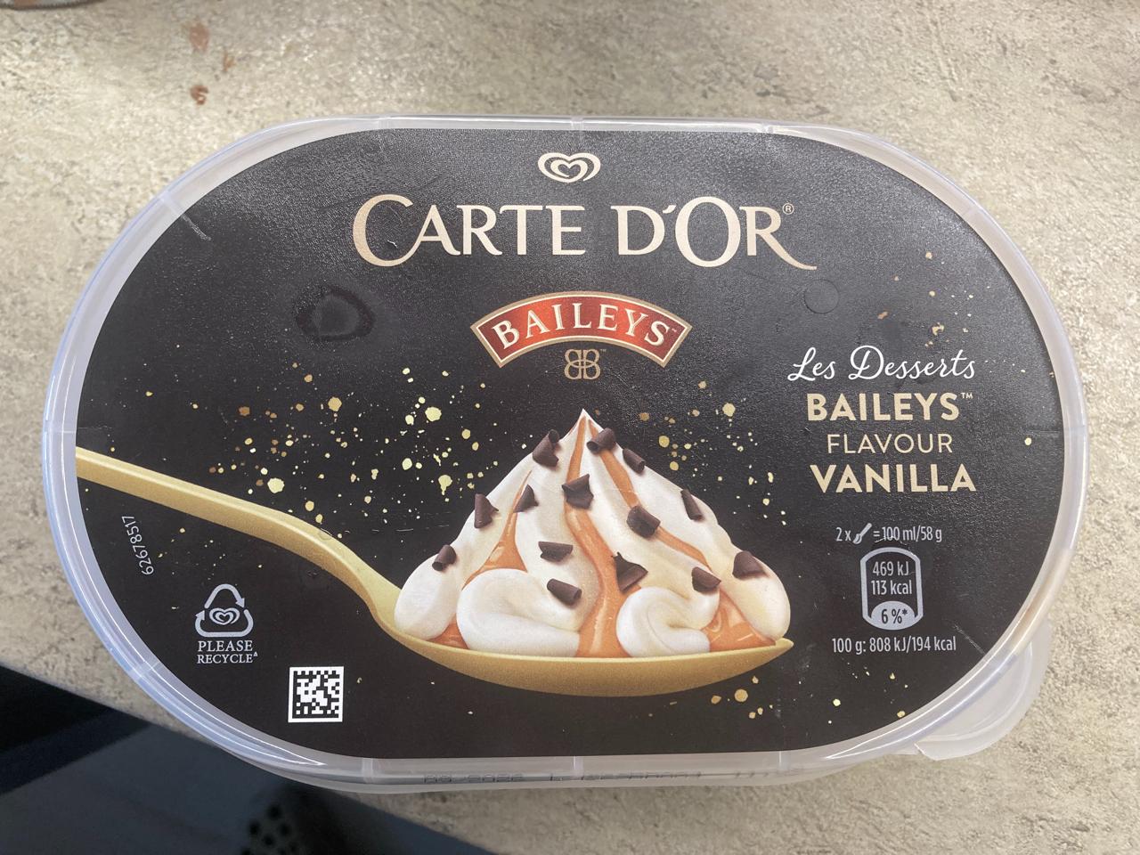 Zdjęcia - Carte D'Or Les Desserts Lody waniliowe o smaku Baileys 825 ml