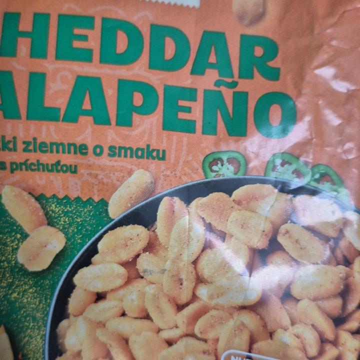 Zdjęcia - Orzeszki ziemnie o smaku cheddar jalapeno BakaD'Or