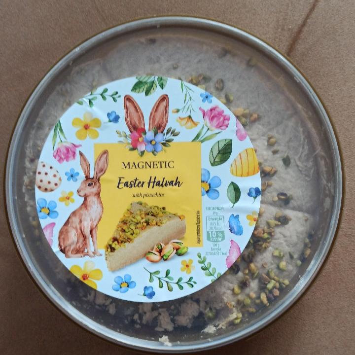 Zdjęcia - Easter halvah with pistachio Magnetic