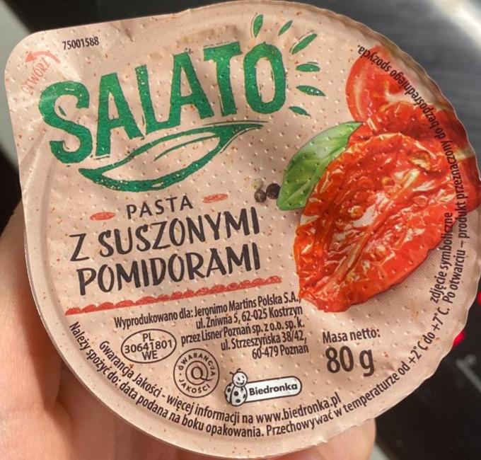 Zdjęcia - salato pasta z suszonymi pomidorami